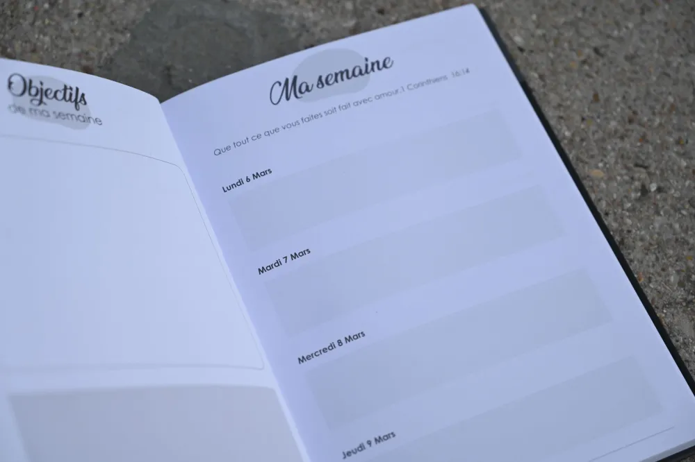 Planner 2023 "homme" - Célébrons Dieu chaque jour
