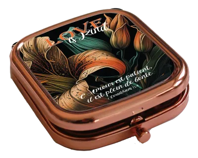 Miroir de poche - "Love is kind" 1 Corinthiens 13.4