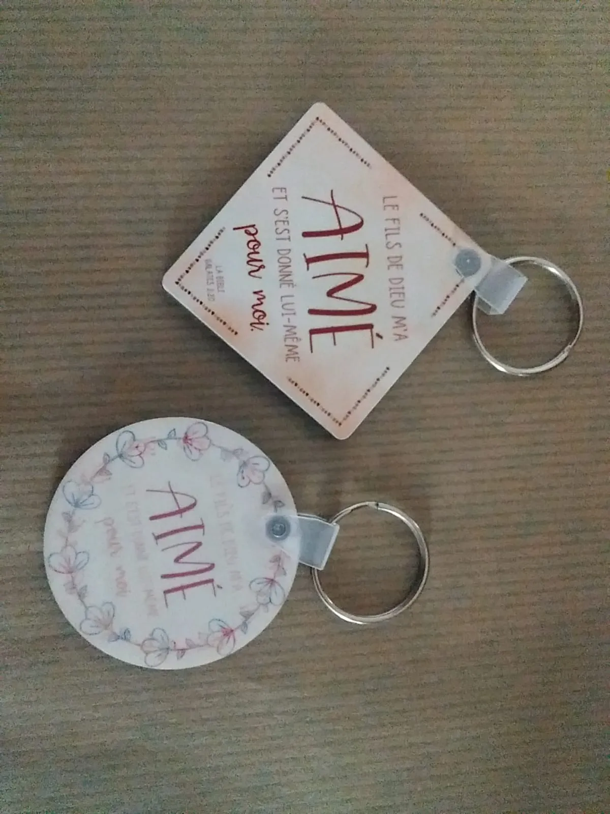 Porte-clés "Aimé" rond ou carré