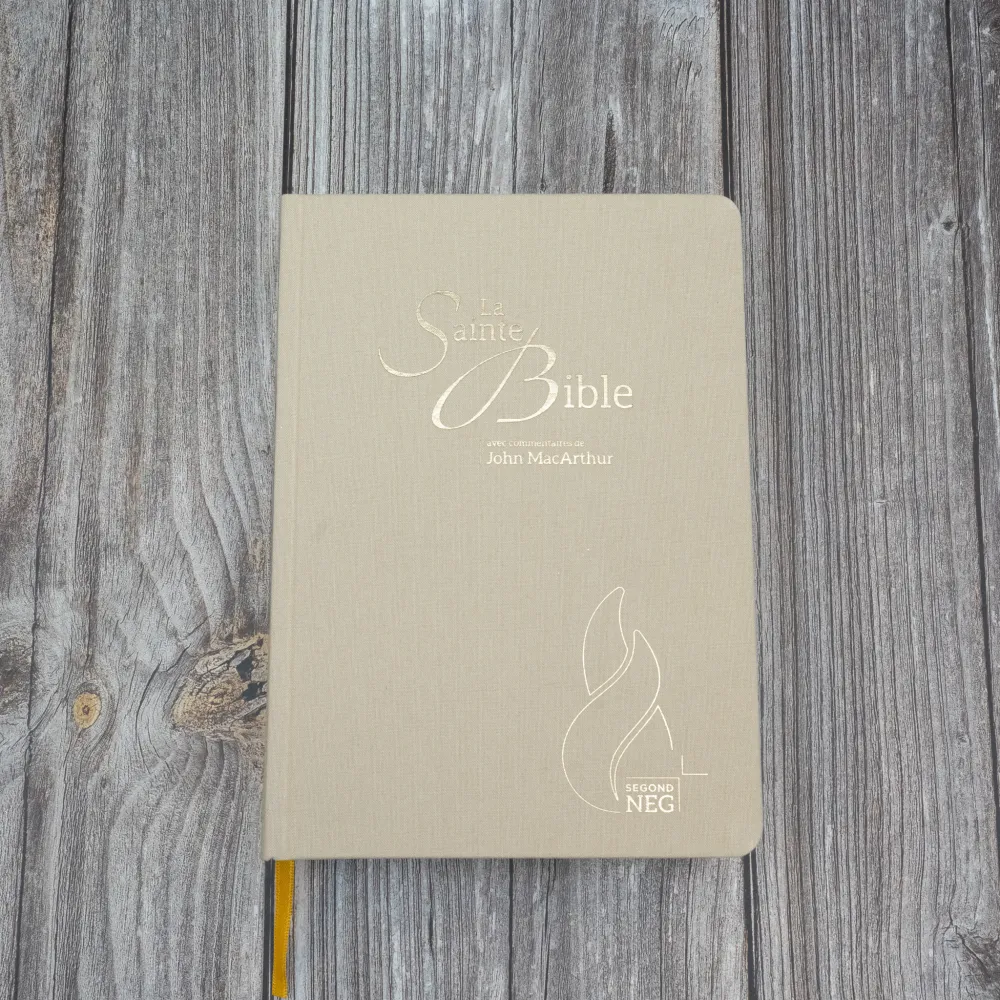 Bible d'étude Segond NEG MacArthur - couverture semi-rigide, toile beige