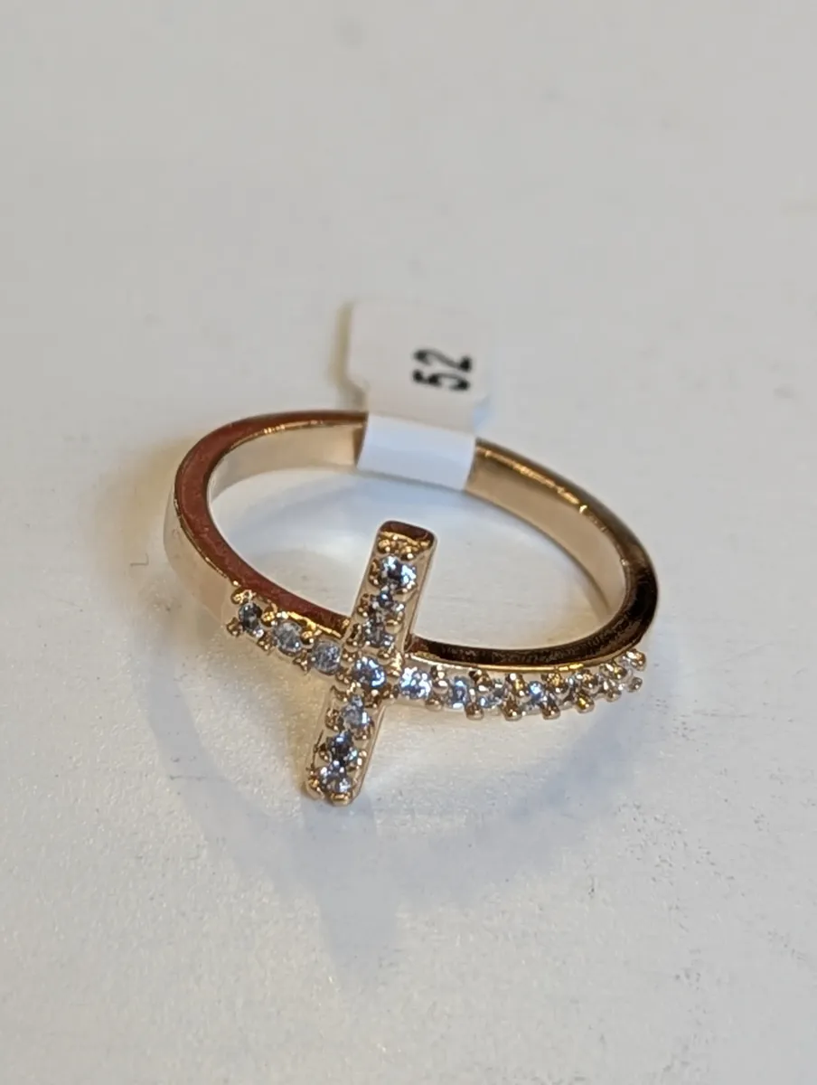 Bague croix en plaqué or - Taille 52