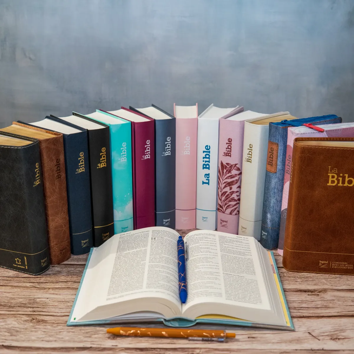 Bible Segond 21 compacte (Premium Style) - couverture souple toilée motif jeans, avec fermeture...