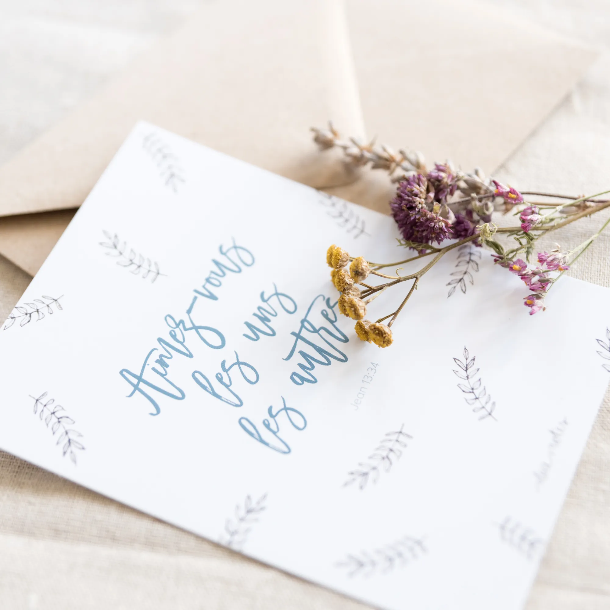 Carte double "Aimez-vous les uns les autres"