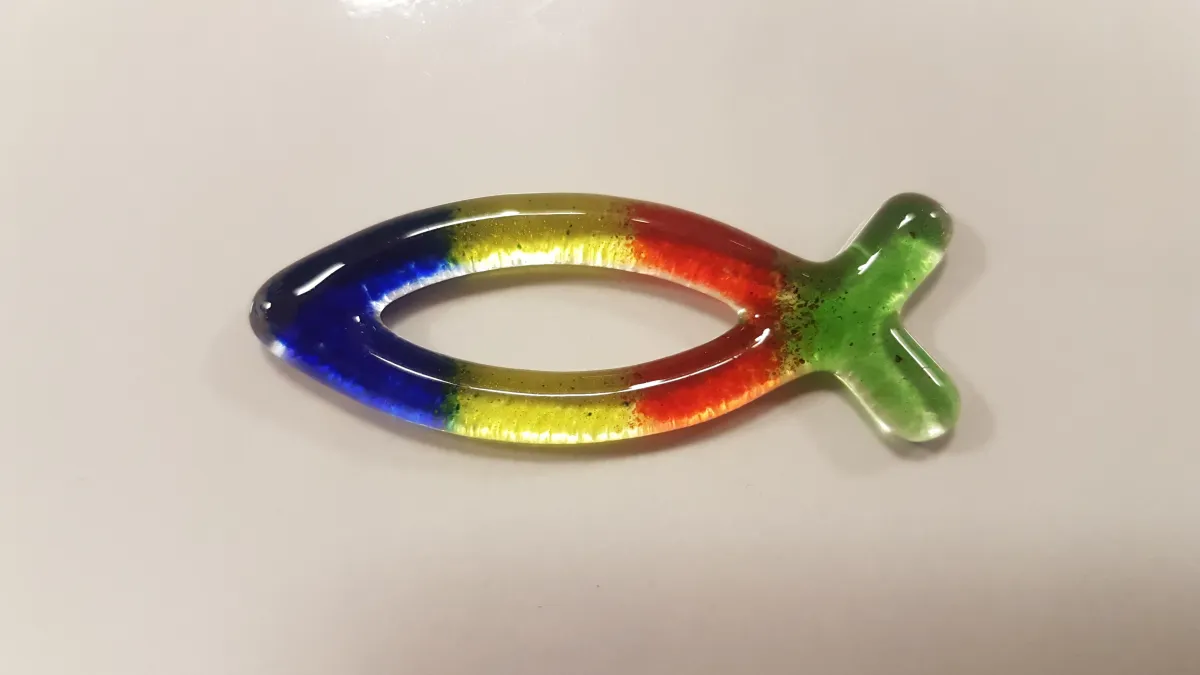 Ichthus en verre coloré