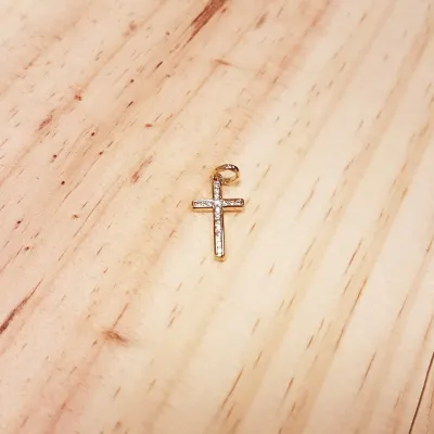 Pendentif Croix PO et Brillants - Plaqué Or