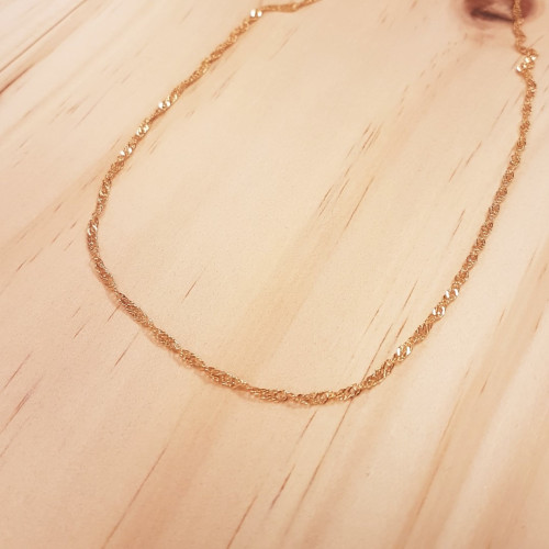 Chaîne torsadée plaqué or - 45 cm