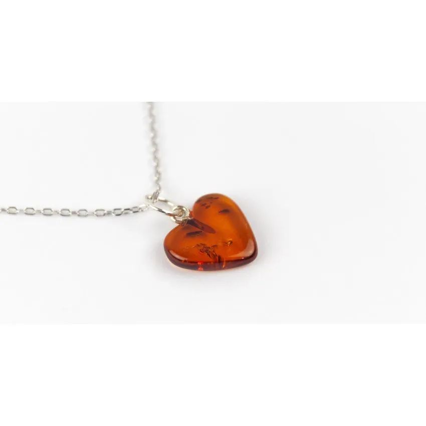 Pendentif "cœur" ambre, collier argent